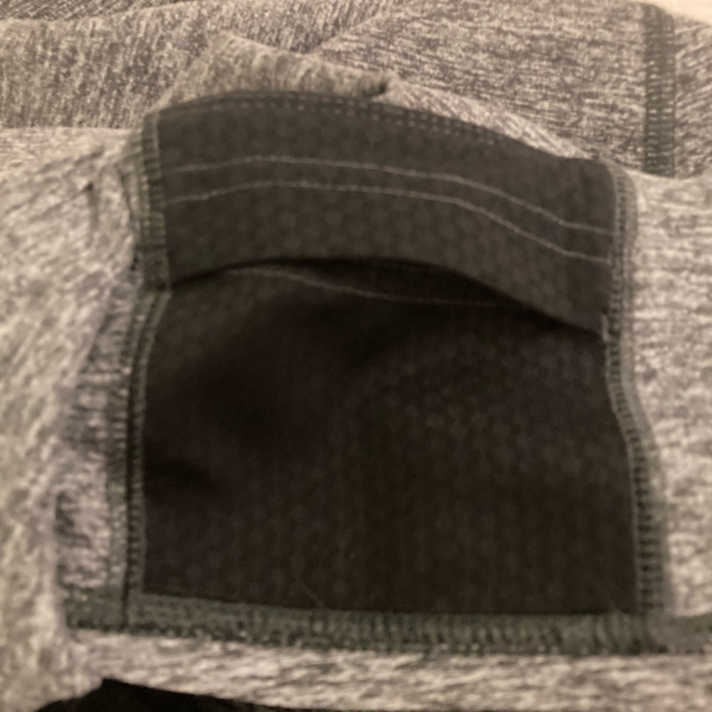 Patagonia Centered Crops Heather Gray Space Dye Leggings Medium - Picture 11 of 12